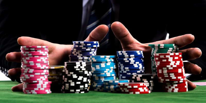 Chia sẻ những chiến thuật chơi Poker hàng đầu hiện nay